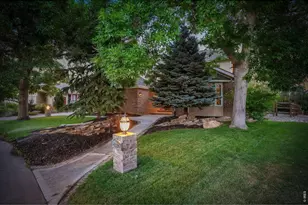 4924 Hinsdale Dr, Fort Collins, CO 80526 - Photo 2