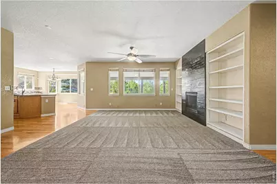 2198 E 149th Ave, Thornton, CO 80602 - Photo 6