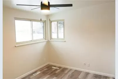 635 W Prospect Rd, Fort Collins, CO 80526 - Photo 16