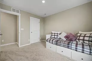 15704 Roslyn St, Thornton, CO 80602 - Photo 40