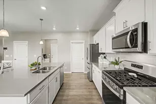 15704 Roslyn St, Thornton, CO 80602 - Photo 22