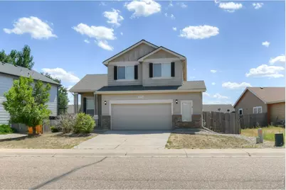 2504 Carriage Dr, Milliken, CO 80543 - Photo 2