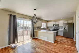 2504 Carriage Dr, Milliken, CO 80543 - Photo 12