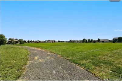 2504 Carriage Dr, Milliken, CO 80543 - Photo 38