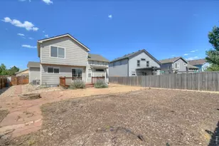 2504 Carriage Dr, Milliken, CO 80543 - Photo 32