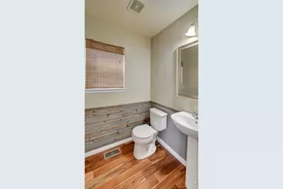 2504 Carriage Dr, Milliken, CO 80543 - Photo 14