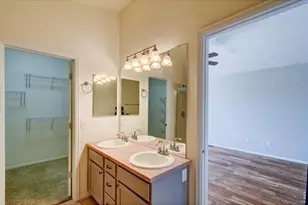 2504 Carriage Dr, Milliken, CO 80543 - Photo 20