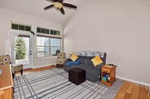 2328 Calais Dr, Longmont, CO 80504 - Photo 4