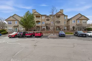 8329 S Independence Cir, Littleton, CO 80128 - Photo 44