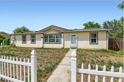 415 E Woodward Ave, Keenesburg, CO 80643 - Photo 1