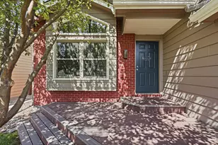 1747 Sumac St, Longmont, CO 80501 - Photo 2