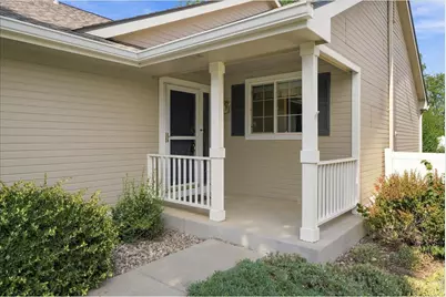 3754 Carrington Cir, Fort Collins, CO 80525 - Photo 4