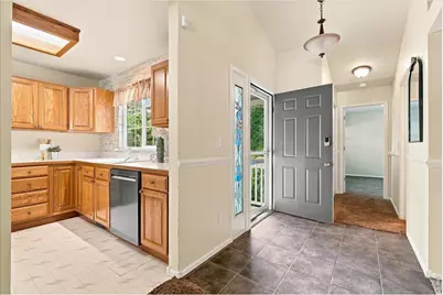 3754 Carrington Cir, Fort Collins, CO 80525 - Photo 6