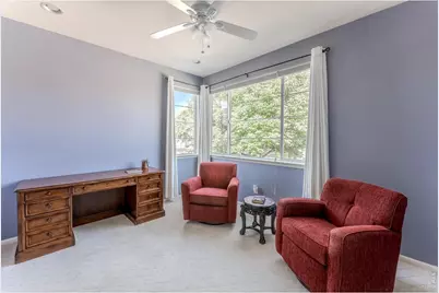 1370 Armstrong Dr, Longmont, CO 80504 - Photo 8
