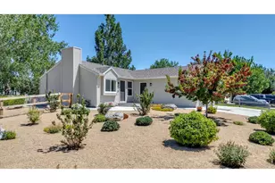 2058 Sumac St, Longmont, CO 80501 - Photo 36
