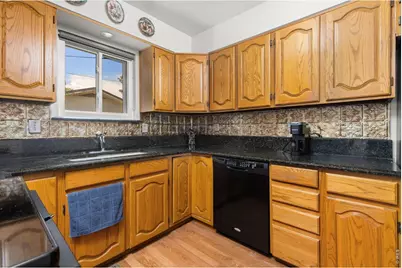 1907 S Custer Ave, Loveland, CO 80537 - Photo 4