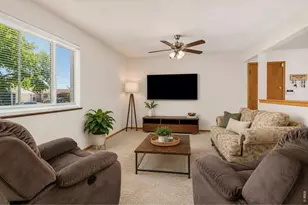 1907 S Custer Ave, Loveland, CO 80537 - Photo 4