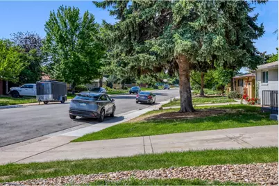 1251 Sumner St, Longmont, CO 80501 - Photo 16