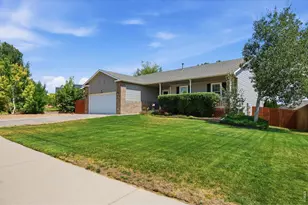 4982 W 30th St, Greeley, CO 80634 - Photo 4