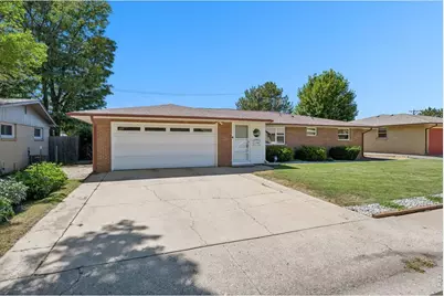 1721 Emery St, Longmont, CO 80501 - Photo 2