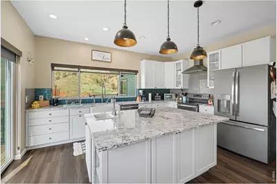 1623 Stone Canyon Rd, Longmont, CO 80503 - Photo 10