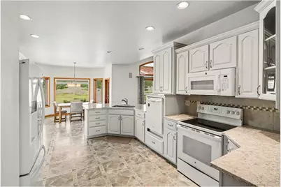 3421 Kyle Cir, Loveland, CO 80537 - Photo 10