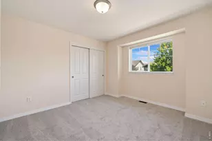 2104 18th Ave, Longmont, CO 80501 - Photo 14