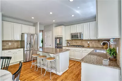 4933 Eagan Cir, Longmont, CO 80503 - Photo 10