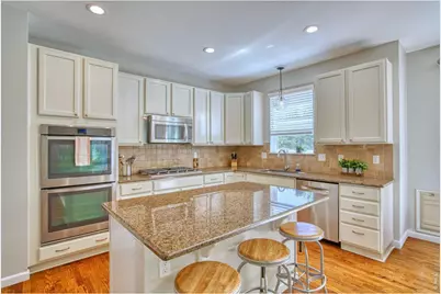 4933 Eagan Cir, Longmont, CO 80503 - Photo 12