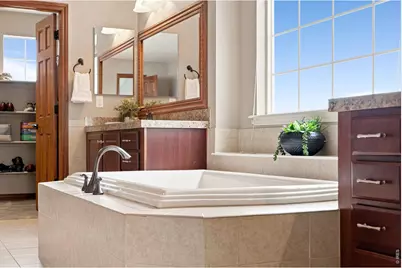 1893 E Seadrift Dr, Windsor, CO 80550 - Photo 24