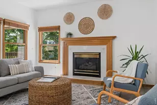 2413 Willow Ln, Longmont, CO 80503 - Photo 8