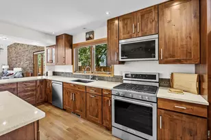 3647 Roundtree Ct, Boulder, CO 80304 - Photo 8