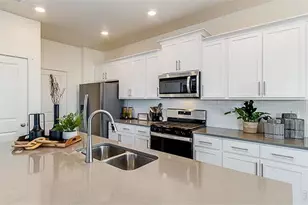 866 Trumpet Ln, Windsor, CO 80550 - Photo 10