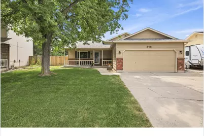 2431 Sunstone Dr, Fort Collins, CO 80525 - Photo 2