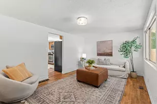 1321 E 5th St, Loveland, CO 80537 - Photo 8