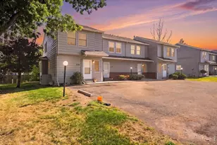 228 E 42nd St, Loveland, CO 80538 - Photo 2