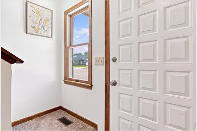 228 E 42nd St, Loveland, CO 80538 - Photo 6