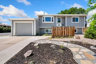 2045 Crystal Ct, Loveland, CO 80537 - Photo 2