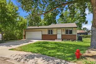 205 21st Ave Ct, Greeley, CO 80631 - Photo 2