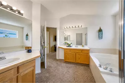 5472 Fox Run Blvd, Longmont, CO 80504 - Photo 20