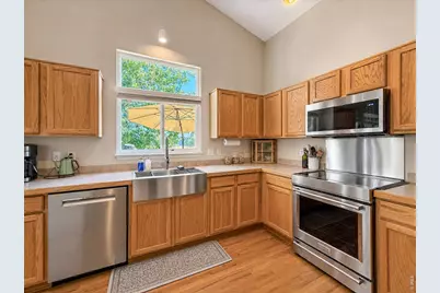 5472 Fox Run Blvd, Longmont, CO 80504 - Photo 12