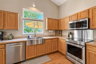 5472 Fox Run Blvd, Longmont, CO 80504 - Photo 12