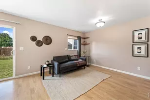 124 Indiana Ave, Berthoud, CO 80513 - Photo 10