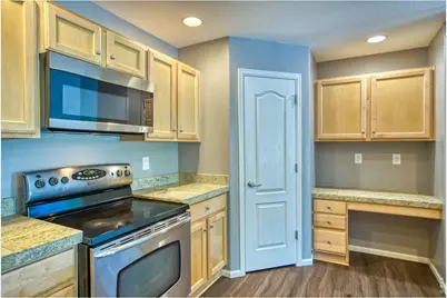 2239 Calais Dr #11B, Longmont, CO 80504 - Photo 6