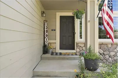 418 Expedition Ln, Johnstown, CO 80534 - Photo 2
