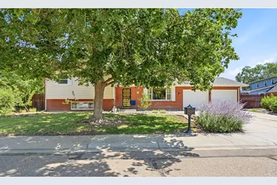 14 Princeton Cir, Longmont, CO 80503 - Photo 40
