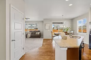 163 N Jamestown Way, Aurora, CO 80018 - Photo 6
