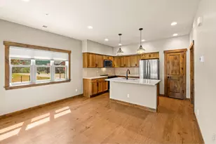 1728 Continental Peaks Cir, Estes Park, CO 80517 - Photo 12