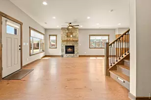 1728 Continental Peaks Cir, Estes Park, CO 80517 - Photo 8