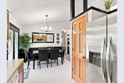 2232 E 18th St, Loveland, CO 80538 - Photo 10